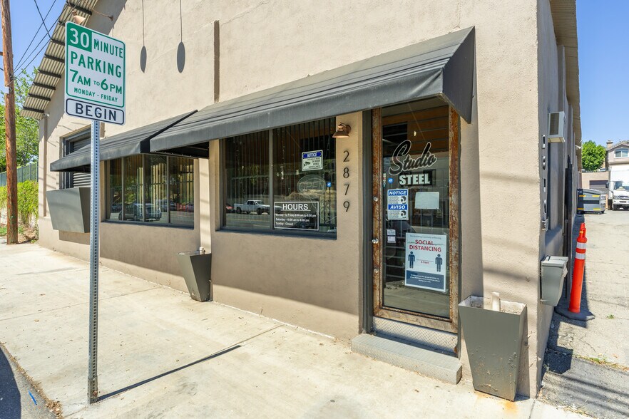 More Photos Of 2879 Main St, Riverside Warehouse For Sale
