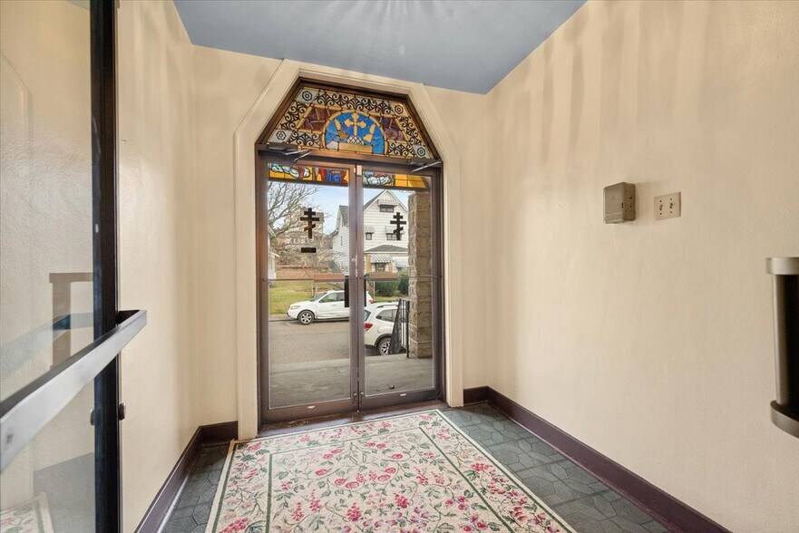 More Photos Of 1701 Kenneth Ave, Arnold Religious Facility For Sale