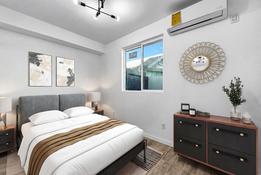 More Photos Of 1036 Cherry Ave, Long Beach Apartments For Sale