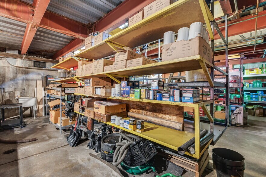 More Photos Of 3443 S Vance St, Lakewood Carwash For Sale