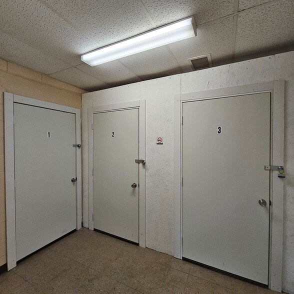 More Photos Of 660 David Ave, Danville Warehouse For Sale