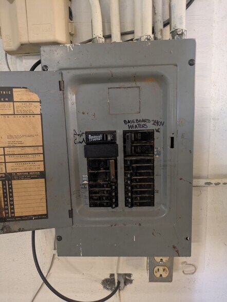 More Photos Of 546 Hoyt St, Painesville Warehouse For Sale