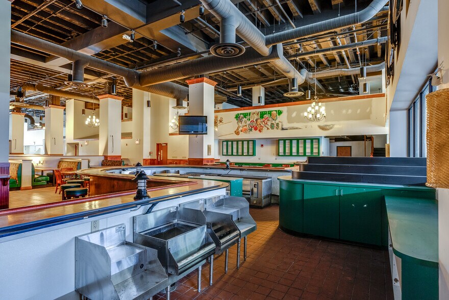 More Photos Of 222 S Main St, Akron Office For Sale