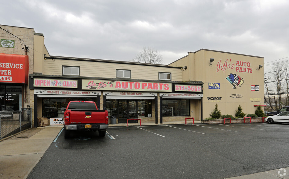 Primary Photo Of 115-125 Page Ave, Staten Island Auto Repair For Lease