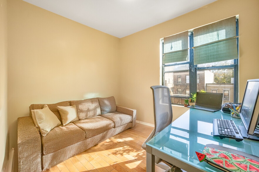 More Photos Of 3414 33rd St, Astoria Apartments For Sale
