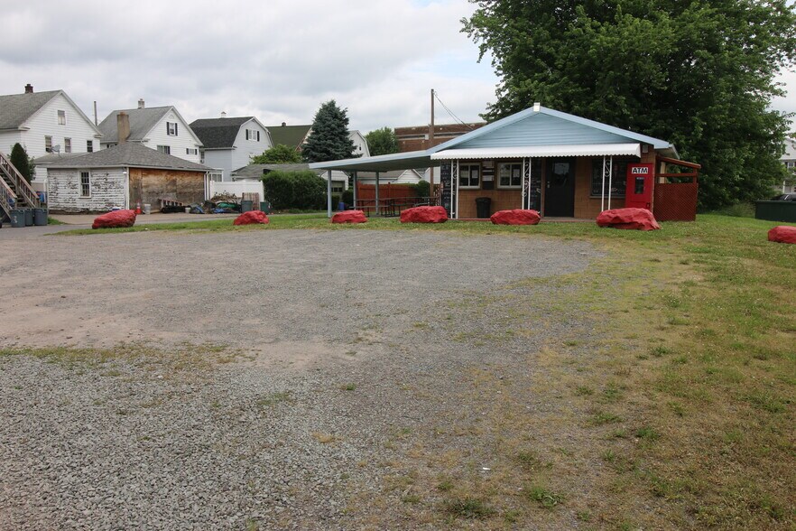 Primary Photo Of 426 Bartel St, Scranton Restaurant For Sale