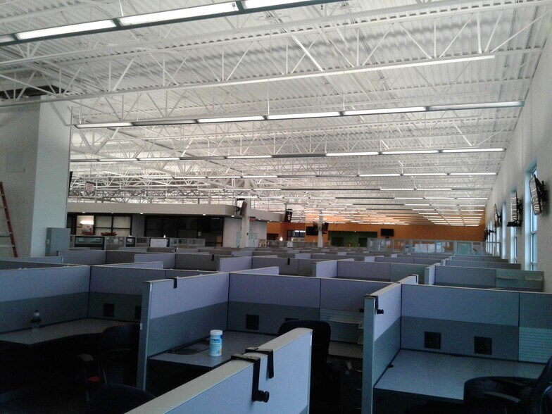 More Photos Of 8924 E 35th St, Wichita Office For Sale