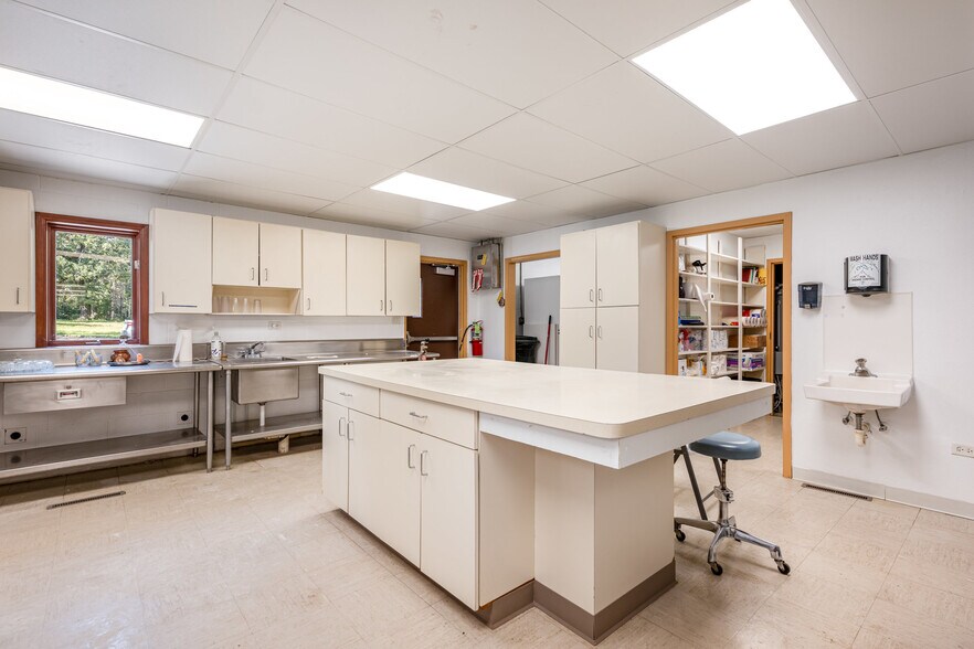 More Photos Of 1626 State Route 31, Oswego Specialty For Sale