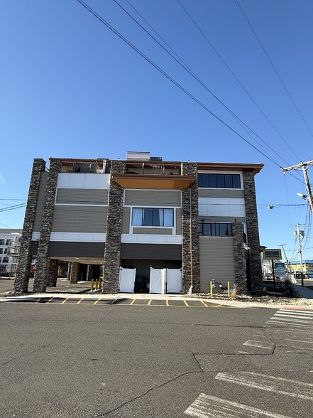 More Photos Of 260 Beachway Ave, Keansburg Restaurant For Sale