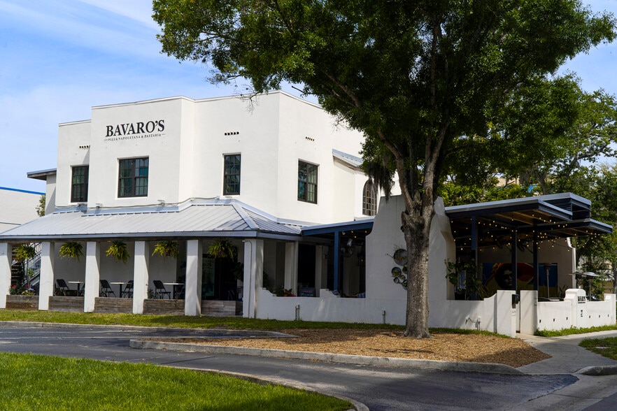 More Photos Of 27 Fletcher Ave, Sarasota Restaurant For Sale