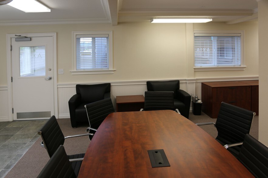 More Photos Of 1080 Carol Ln, Lafayette Office For Sale
