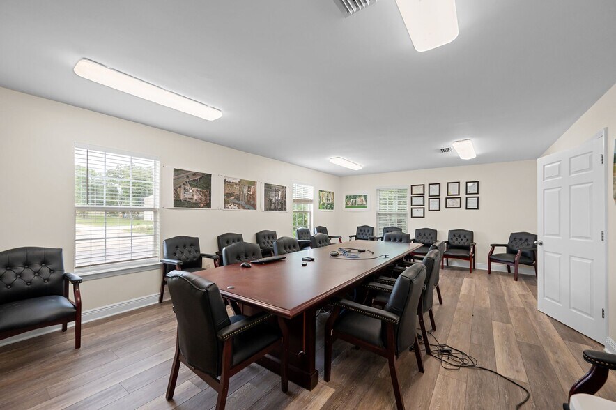 More Photos Of 7555 Half Mile Rd, Irvington Service For Sale