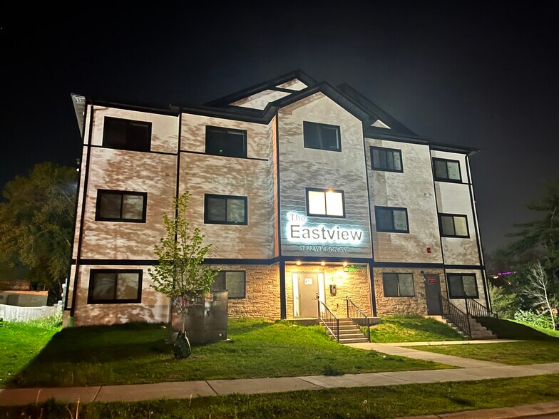 More Photos Of 1922 Wilson Ave, Saint Paul Apartments For Sale