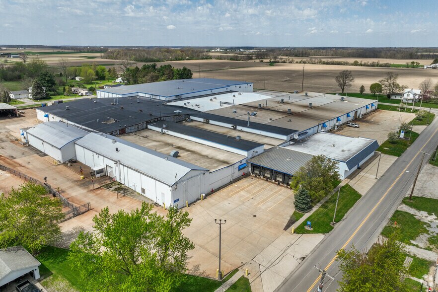 More Photos Of 705 N Fayette St, Fayette Industrial For Sale