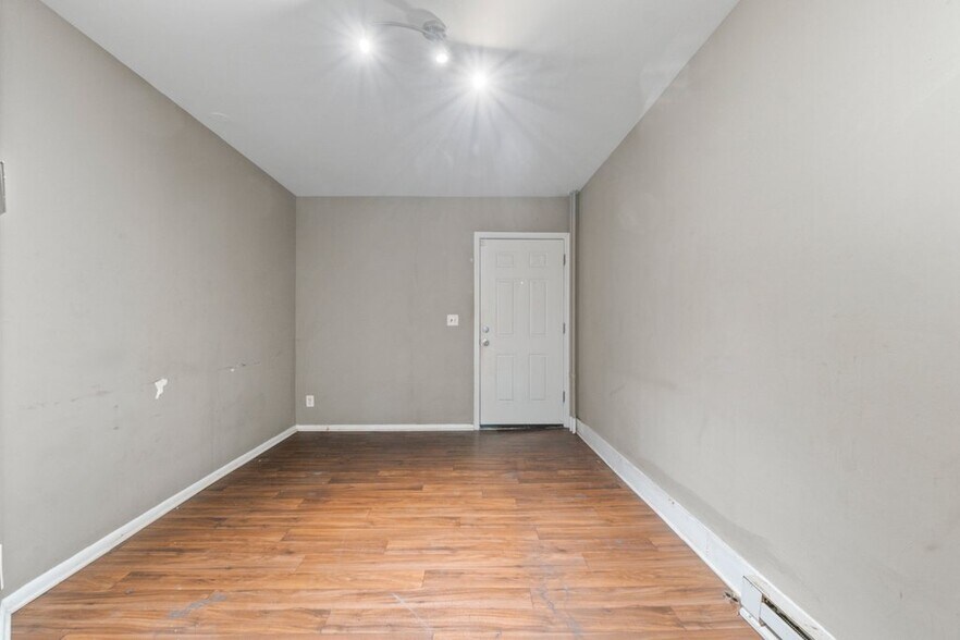 More Photos Of 210 E Lafayette Ave, Baltimore Apartments For Sale