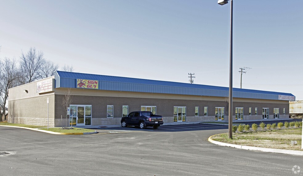 Primary Photo Of 500 Freeman Ave, Chesapeake Flex For Lease