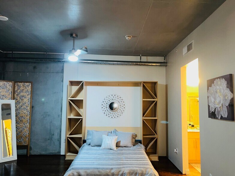 More Photos Of 353 E Bonneville Ave, Las Vegas Apartments For Sale