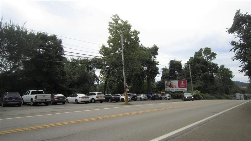 More Photos Of 2800 Freeport Rd, Springdale Restaurant For Sale