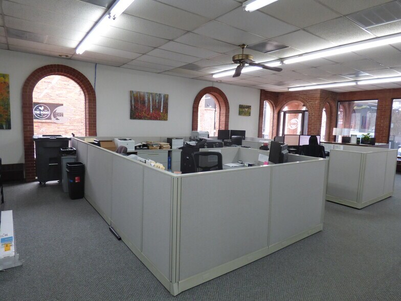 More Photos Of 520 Main St, Longmont Freestanding For Lease