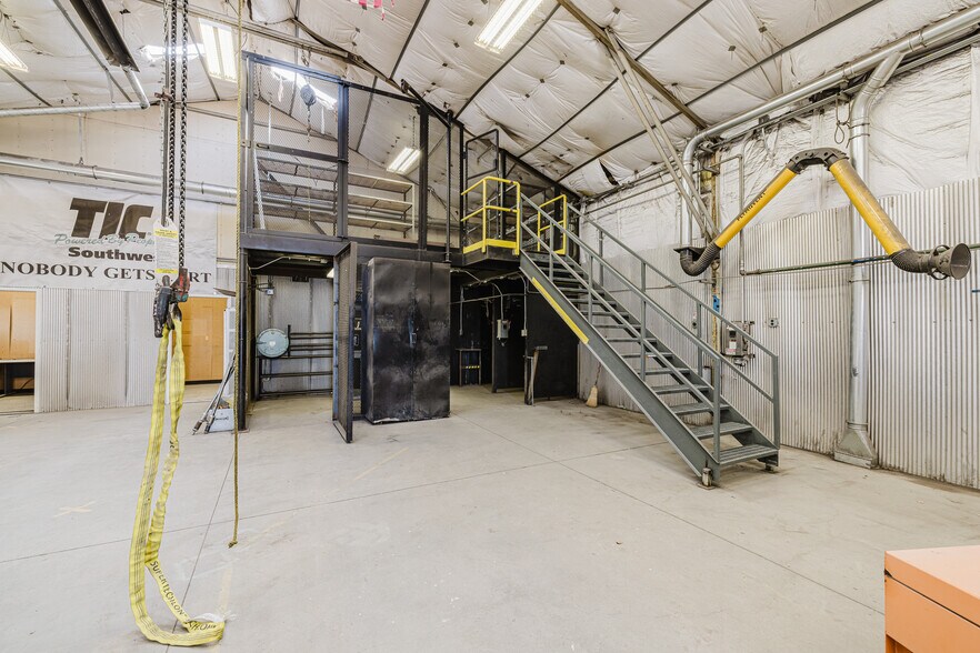 More Photos Of 824 Poplar St, Carlin Industrial For Sale
