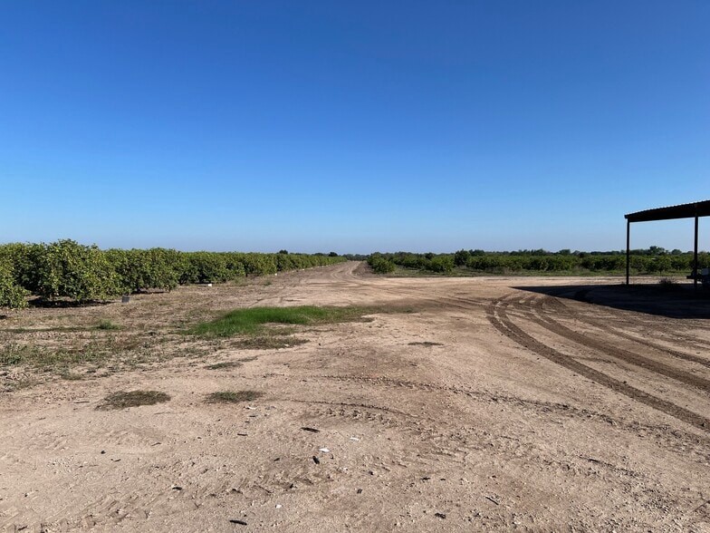 More Photos Of 424.43 Acs on E. Side of Pharr Intl. Bridge, Pharr Land For Sale