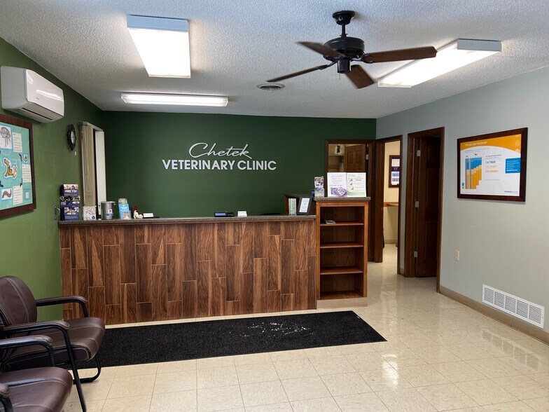 Primary Photo Of 202 Kleve St, Chetek General Retail For Sale