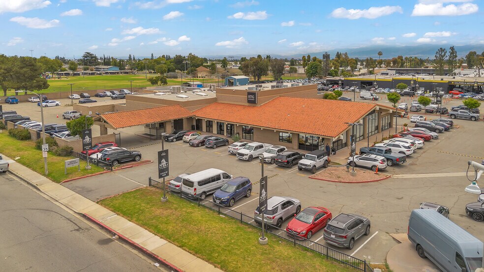 More Photos Of 10325 Central Ave, Montclair Auto Dealership For Lease