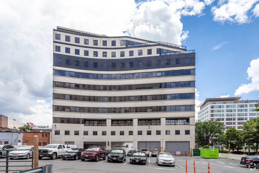 More Photos Of 8601 Georgia Ave, Silver Spring Office For Lease