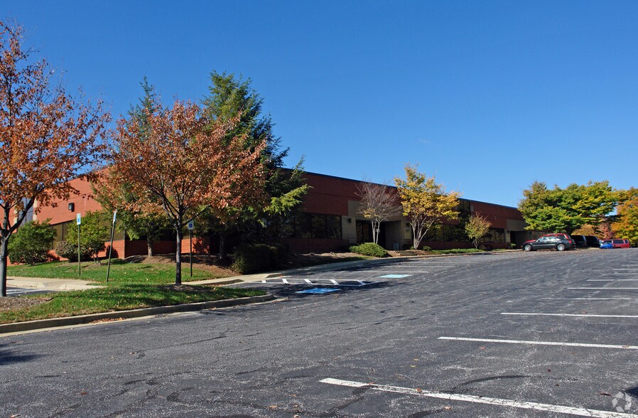 Primary Photo Of 4201 Forbes Blvd, Lanham Flex For Sale