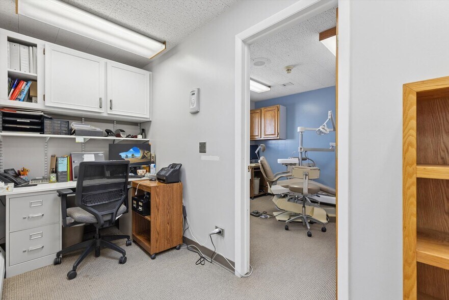 More Photos Of 7700 W 14th Ave, Lakewood General Retail For Sale