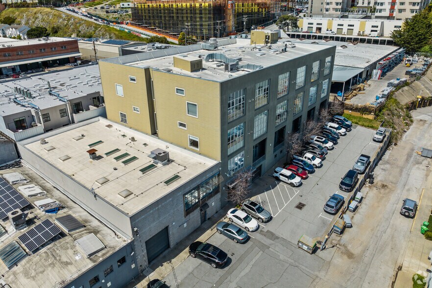 More Photos Of 1250 Missouri St, San Francisco Light Distribution For Lease