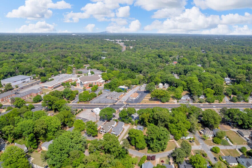 More Photos Of 2915 Alston Dr, Atlanta Freestanding For Sale