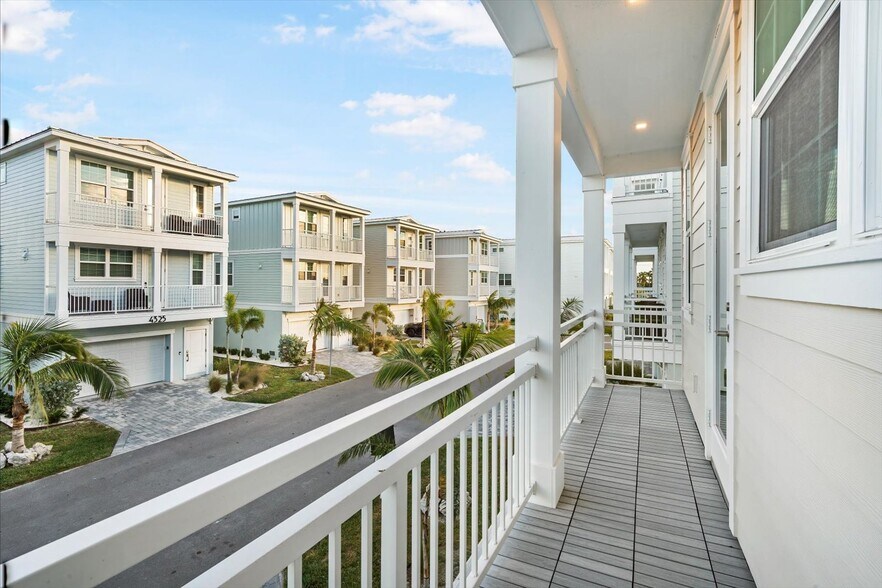 More Photos Of 4318 Marina View Way, Cortez Specialty For Sale