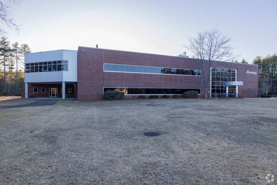 More Photos Of 220 Hackett Hill Rd, Manchester Light Manufacturing For Lease