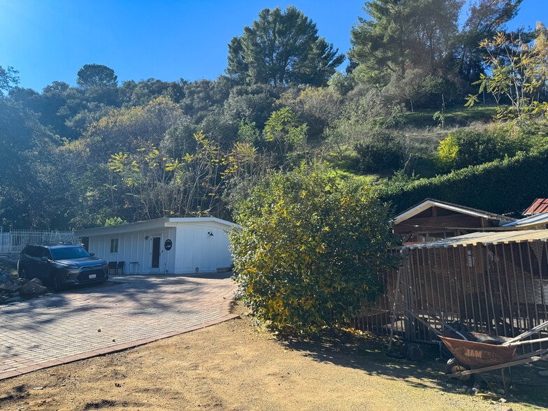 More Photos Of 3 Ambar Dr, Woodland Hills Land For Sale