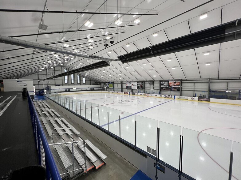 More Photos Of 10561 Success Ln, Miamisburg Skating Rink For Sale