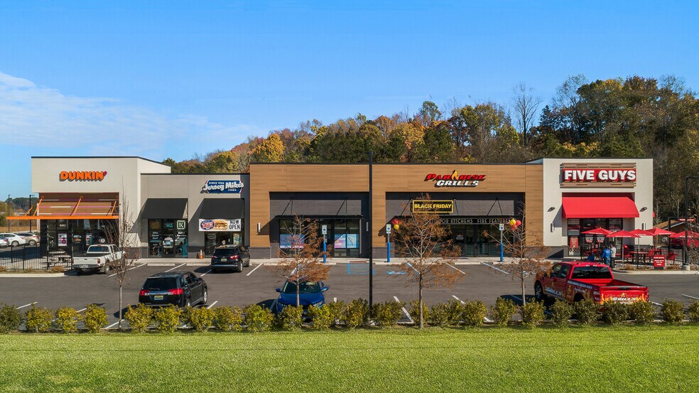 More Photos Of 5413 US 280, Hoover Freestanding For Lease