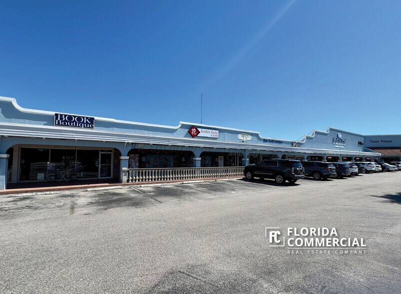 More Photos Of 2821 SE Ocean Blvd, Stuart Unknown For Lease