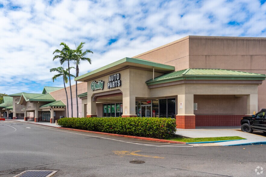 Primary Photo Of 4561 Salt Lake Blvd, Honolulu Freestanding For Sale