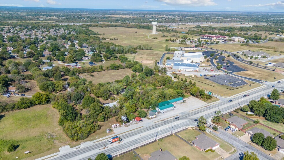 More Photos Of 10010 N Garnett Rd, Owasso Land For Sale