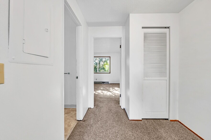 More Photos Of 17920 SW Alexander St, Beaverton Apartments For Sale