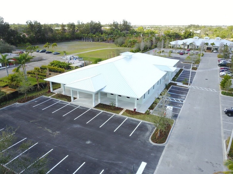 More Photos Of 1111 SE Indian St, Stuart Medical For Lease