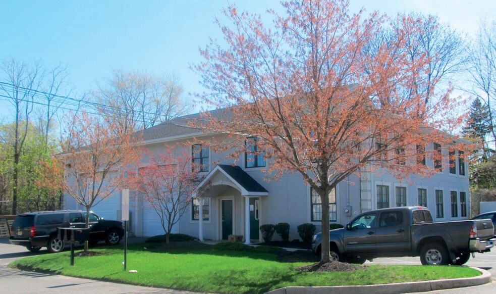 Primary Photo Of 1414 Route 130 N, Burlington Light Distribution For Lease