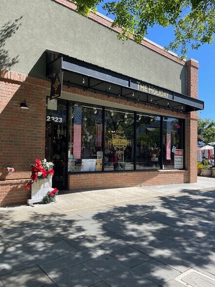 Primary Photo Of 2321-2327 1st St, Livermore Freestanding For Lease