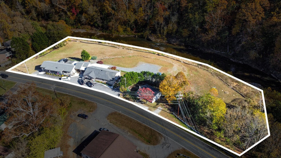 More Photos Of 2415A-2415B-2441 S Center St, Hickory Assisted Living For Sale