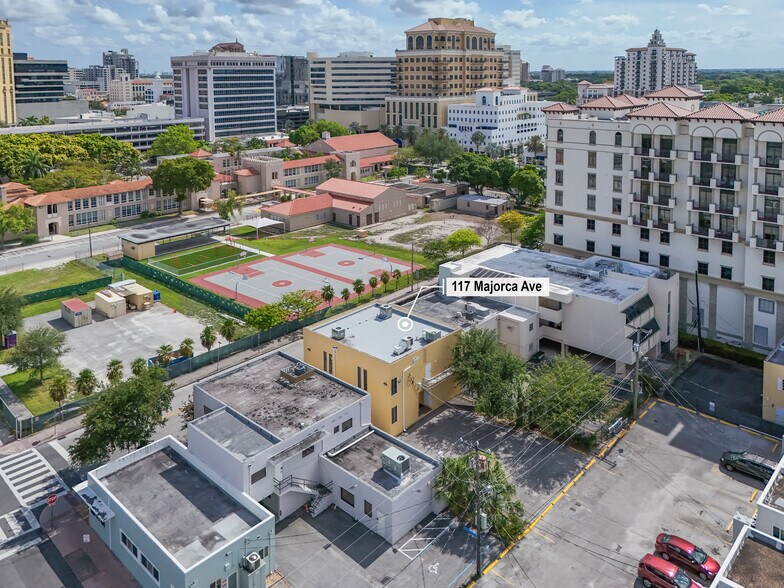 More Photos Of 117 Majorca Ave, Coral Gables Office For Sale