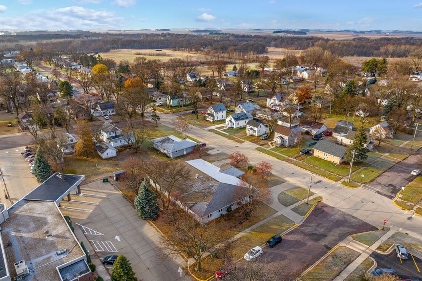 More Photos Of 311 S Nicollet St, Blue Earth Healthcare For Sale