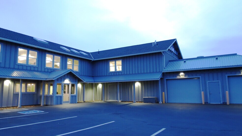 More Photos Of 1925 E Prater Way, Sparks Office For Sale