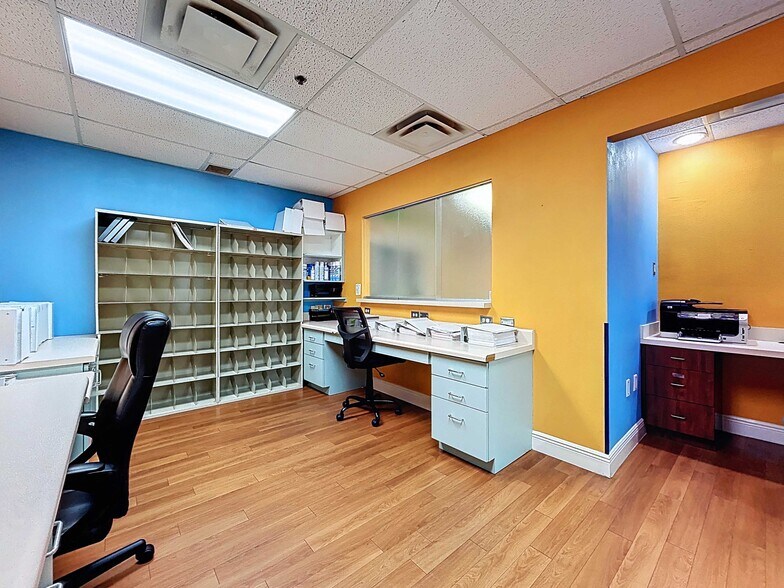 More Photos Of 11373 Cortez Blvd, Brooksville Medical For Sale