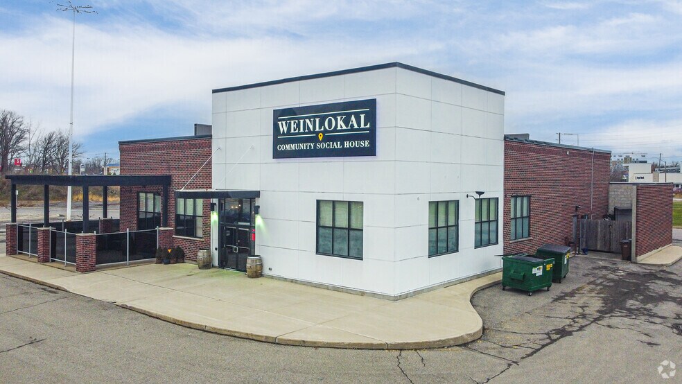 More Photos Of 7555 Montrose Rd, Niagara Falls Unknown For Lease